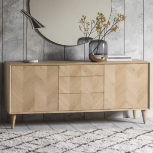 Manistee Wooden Sideboard With 2 Doors 3 Drawers In Oak